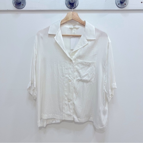 H&M white button from viscose blouse - Picture 1 of 9
